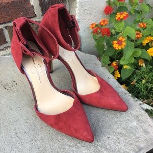 Jessica Simpson deep red heels